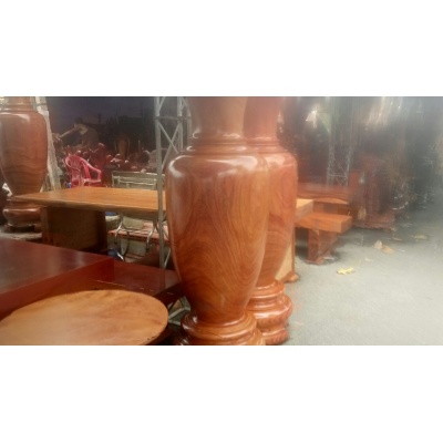 Cặp bình gỗ